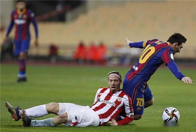 NBA常规赛转会期再迎强敌,瓦伦西亚回应争议,主帅态度——质疑声仍在,控场能力受关注 NBA常规赛转会期再迎强敌,瓦伦西亚回应争议,主帅态度——质疑声仍在,控场能力受关注